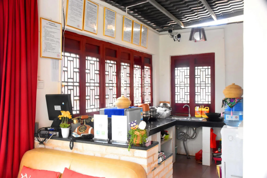 Kunming Shilin Home Inn Hostel