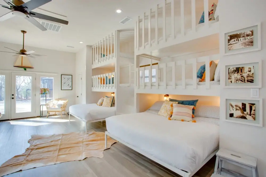 Lake Texoma Vacation Rental: Walk to the Water