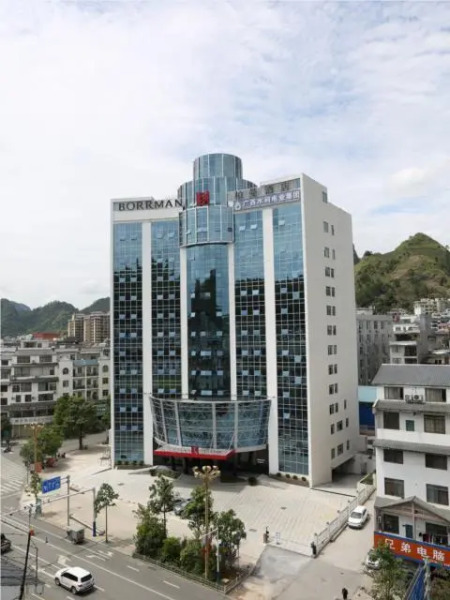 Borrman Hotel Hechi Bama