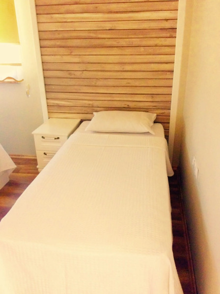 Karina Vineyard House