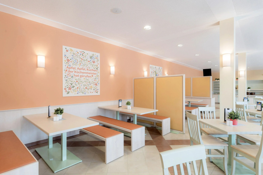 JUFA Hotel Stubenbergsee