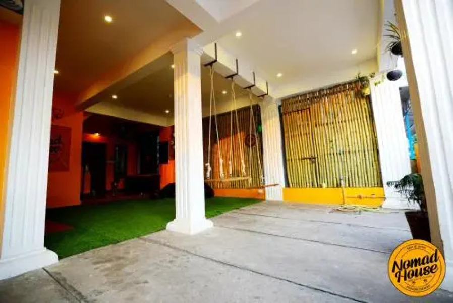 Nomad House