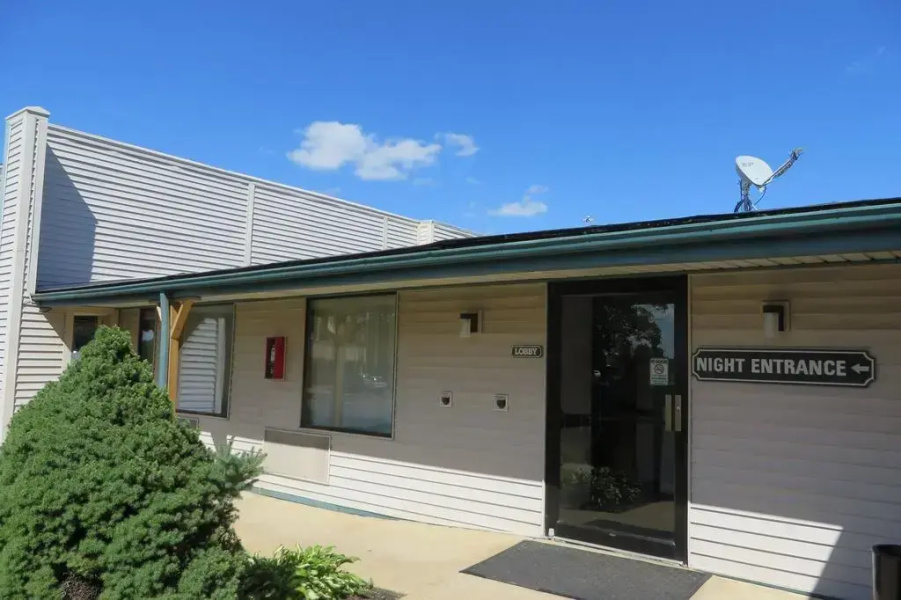Knights Inn Canton