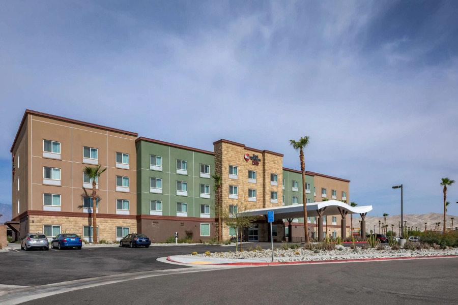 Best Western Plus Coachella Valley Inn & Suites
