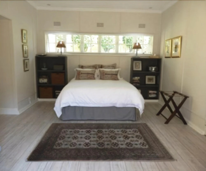 Pin Oaks bnb