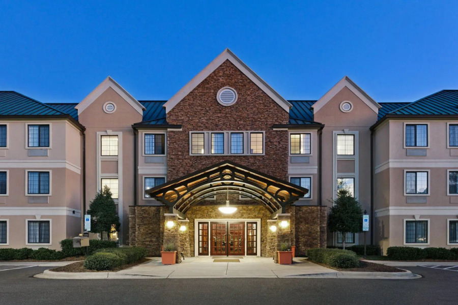 Staybridge Suites Charlotte Ballantyne by IHG