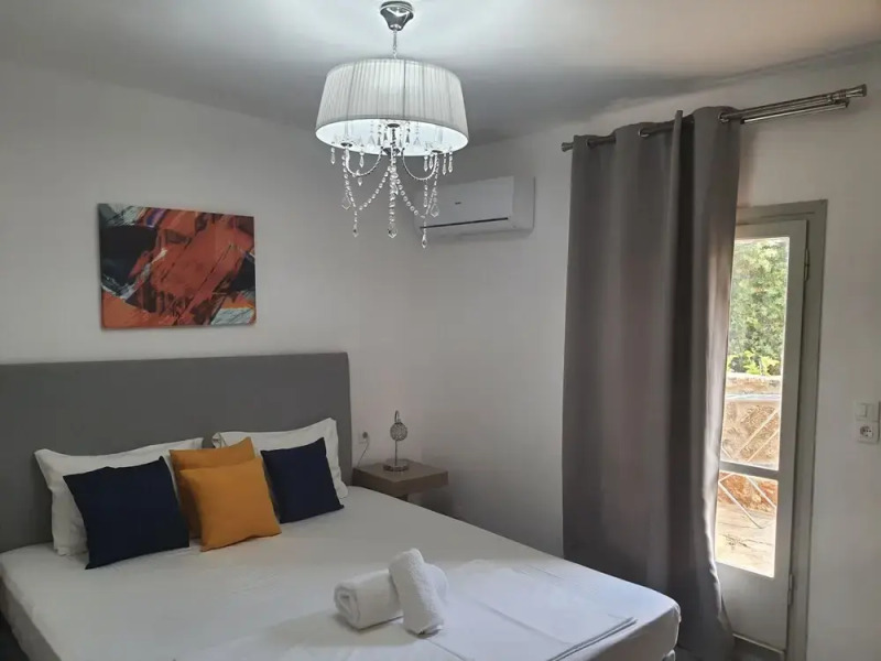 Elounda Ocean View Suites