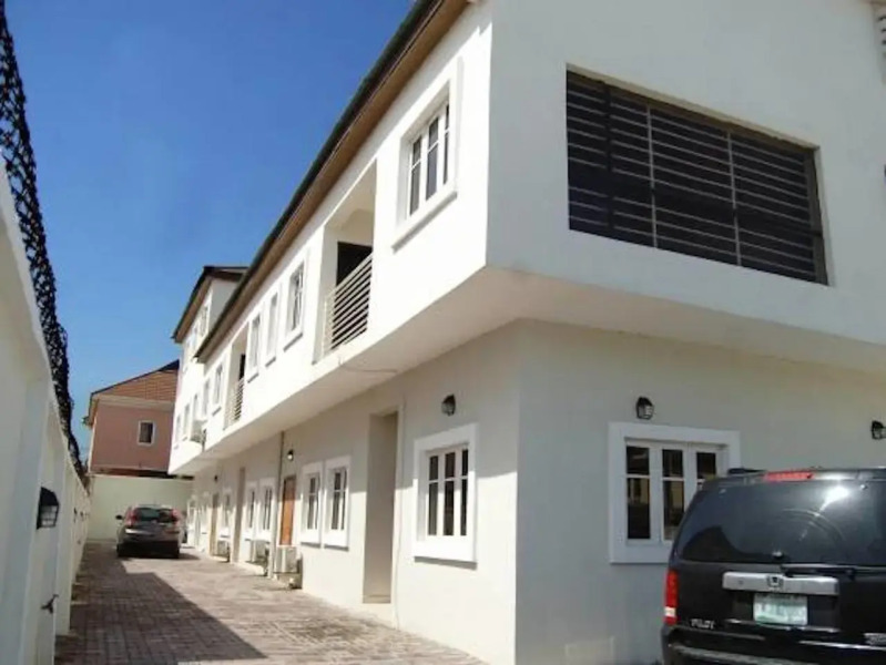 Wendo Court Apartment