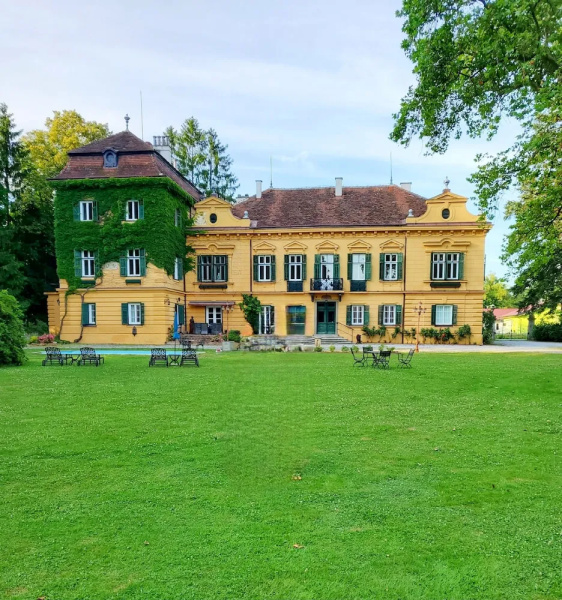 Palais Kneissl