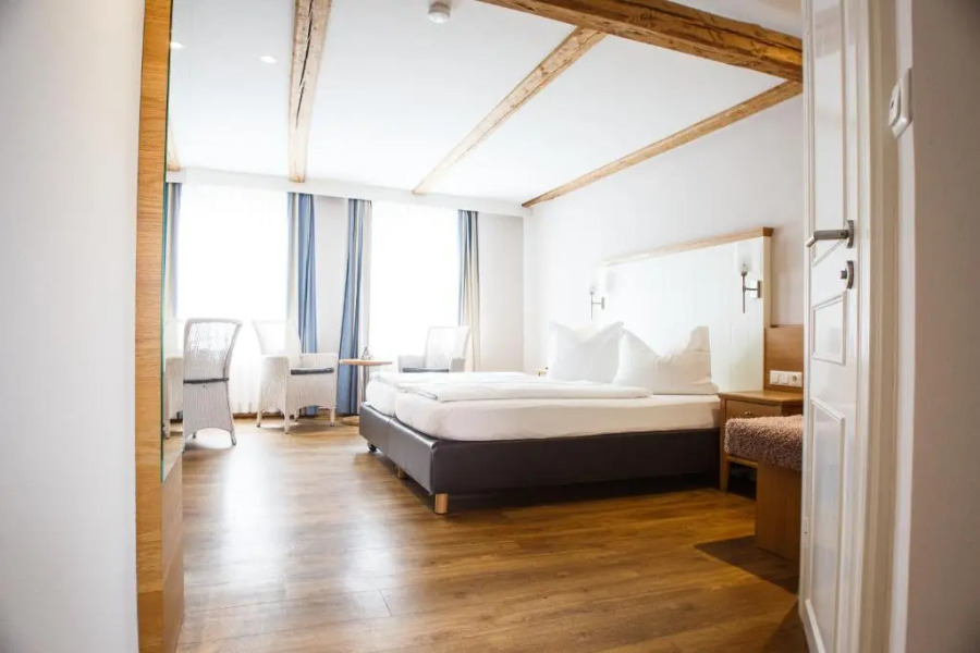 Hotel Aquarium, Ringhotel