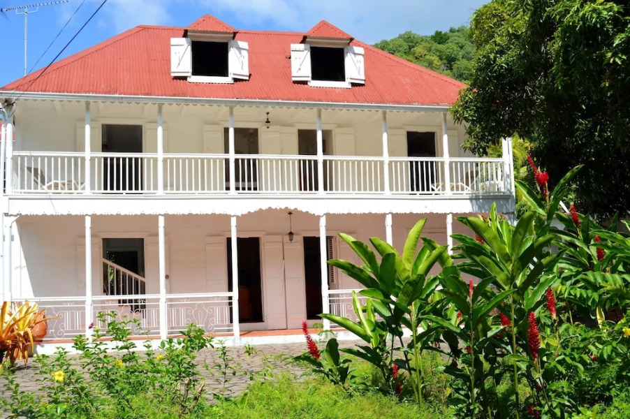 House With 6 Bedrooms in Vieux Habitants, With Enclosed Garden and Wif