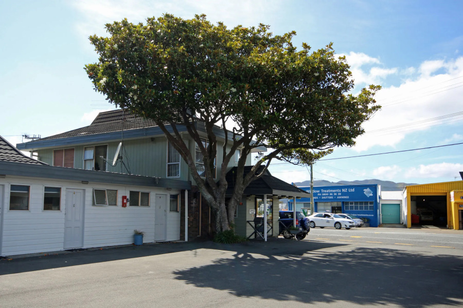 Midway Pacifica Lodge