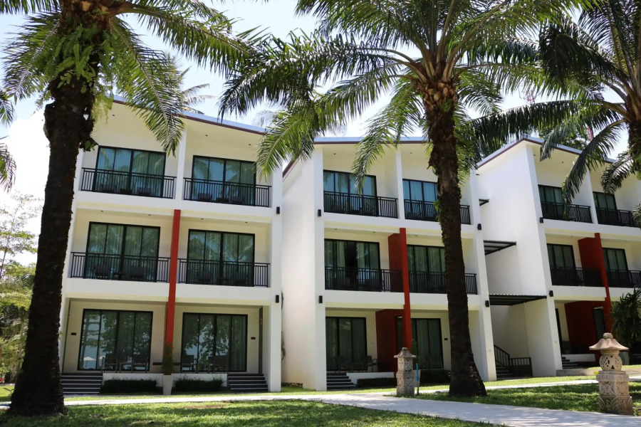 Prasarnsook Villa Beach Resort (SHA Extra Plus)