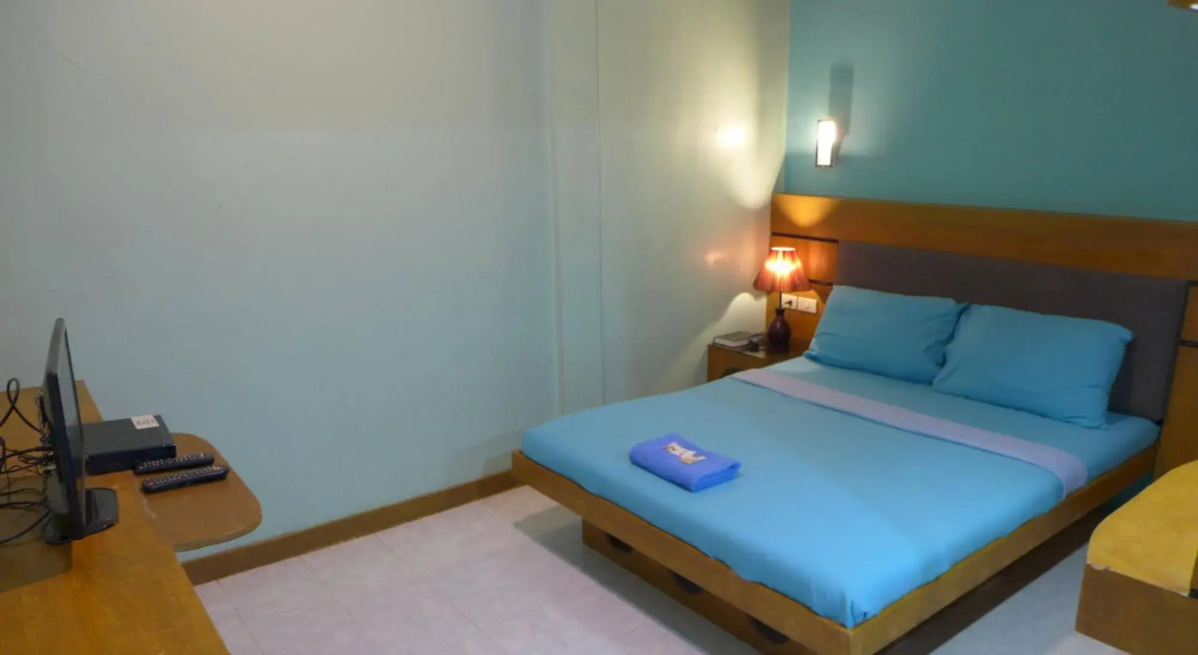 Rozen Suites Malakas