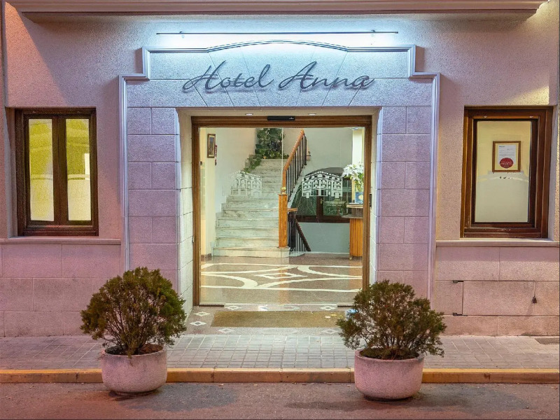 Hotel Anna