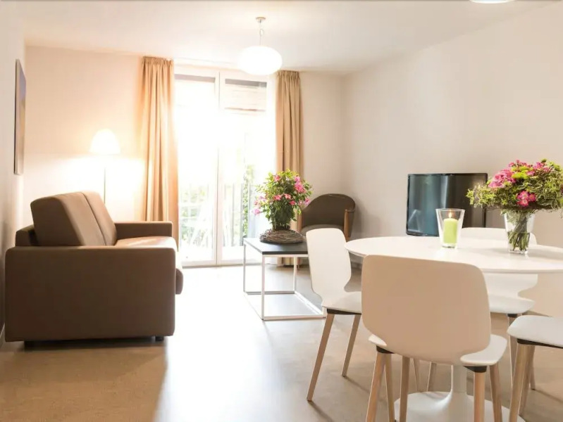 HôTEL RéSIDENCE LA CROIX-BLANCHE