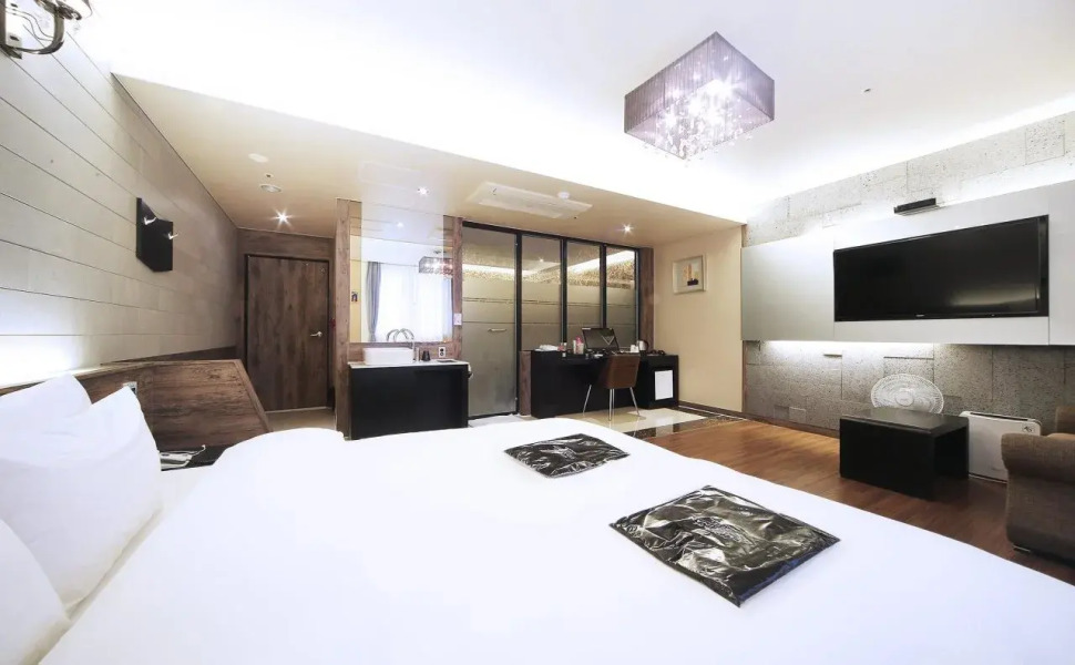 Nouage Cullinan Hotel