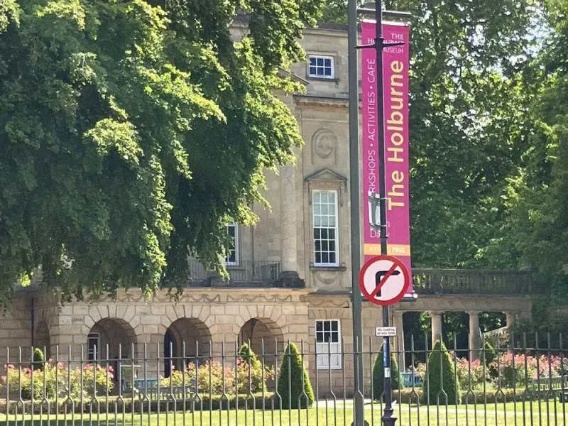 Chic City Centre Georgian Maisonette