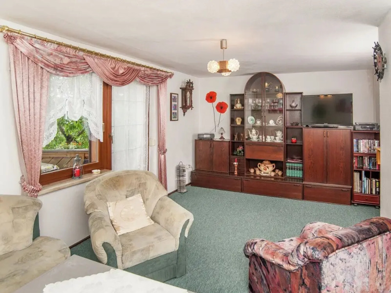 Quaint Apartment in Zella-mehlis With Garden