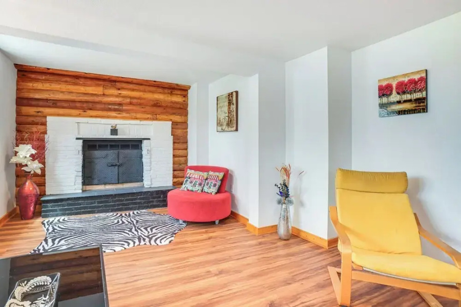 1 Mi to Shore: Lake Michigan Retreat w/ Game Room!