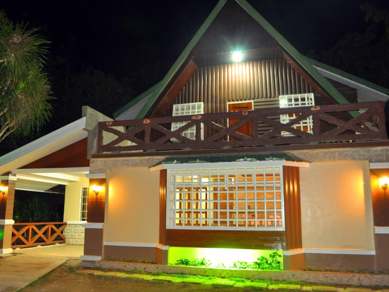 Peak House Garden Pension