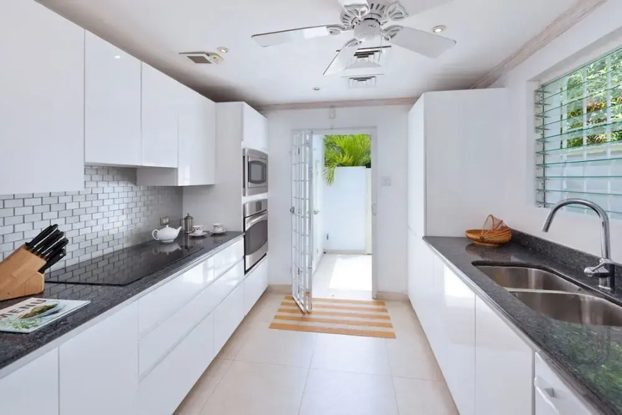 Easy Reach by Blue Sky Luxury