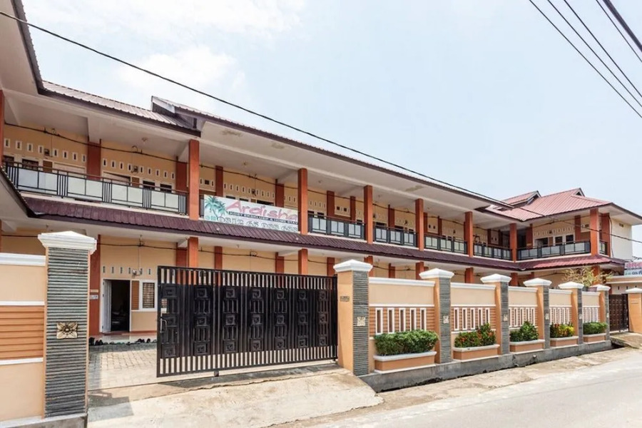 RedDoorz Syariah @ Jalan Letda Sujono Tembung