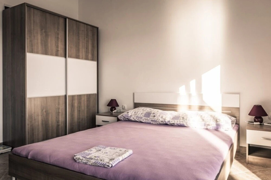 Toma - 5m From the sea With Parking - SA3