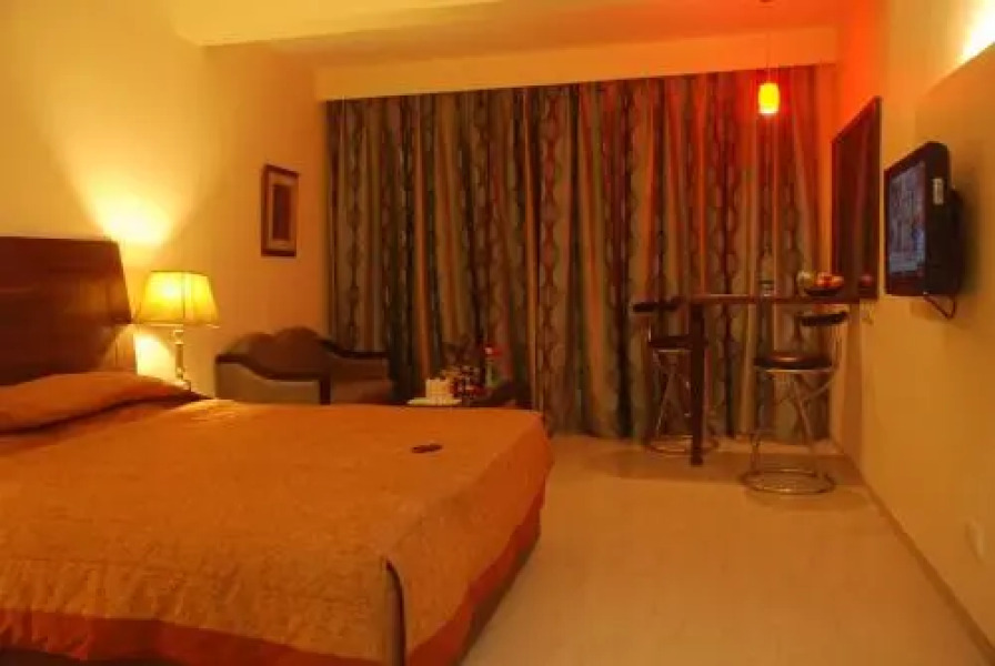 Classic Hilltop Resort