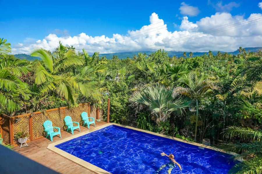 Lynn's Getaway Hotel