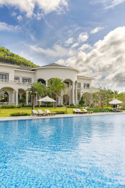 Nha Trang Marriott Resort & Spa, Hon Tre Island