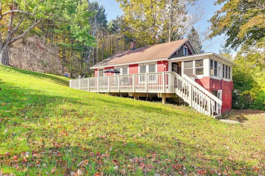 Pet-friendly Catskills Retreat: Fire Pit & Deck!