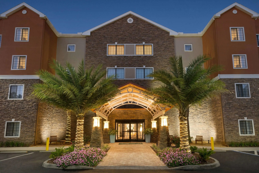 Homewood Suites by Hilton Jacksonville Deerwood Park