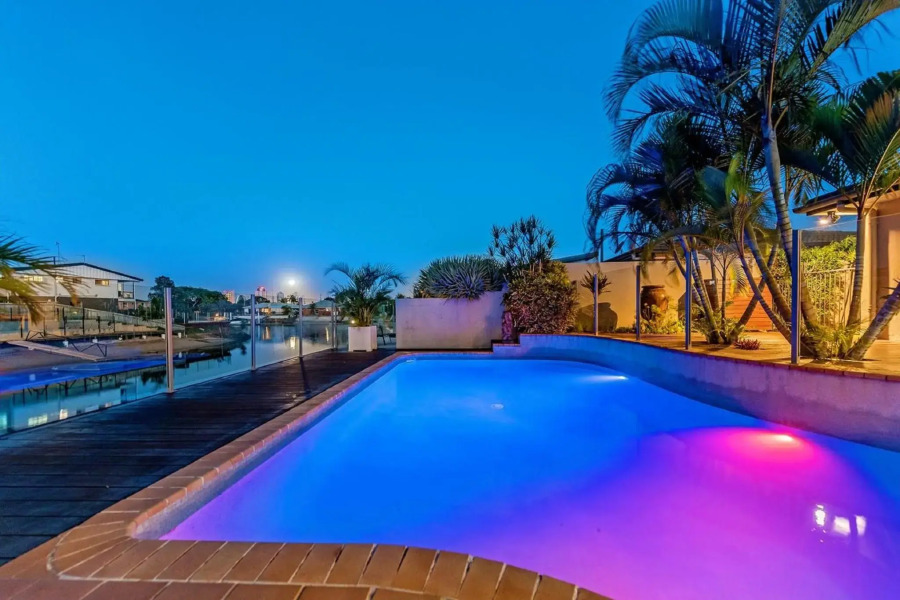 LaVida Waterfront Relaxed Lifestyle