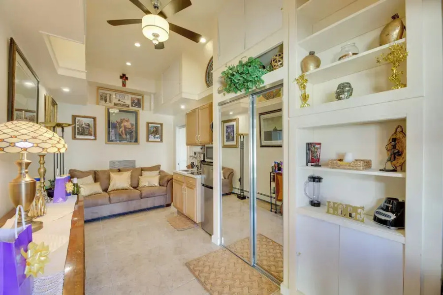 Cozy & Convenient Elmont Retreat w/ Patio!