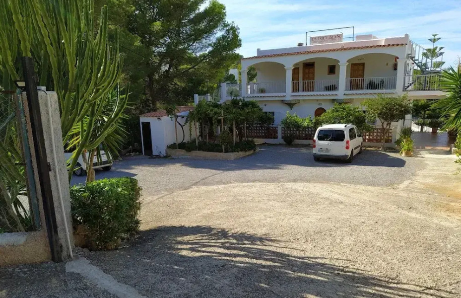 Flats Friends Apartamentos Es Puet Blanc