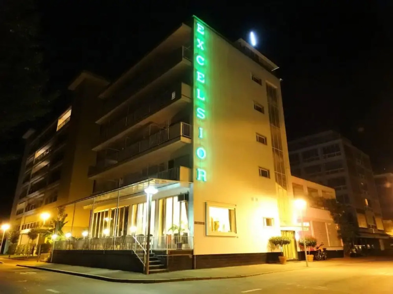 Hotel Excelsior