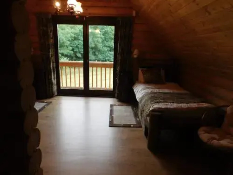 Holden Log House Gyarmat