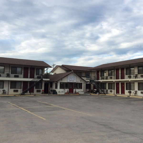 Parkwood Motor Inn