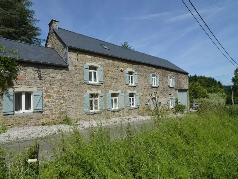 Luxurious Farmhouse near Forest in Anhee