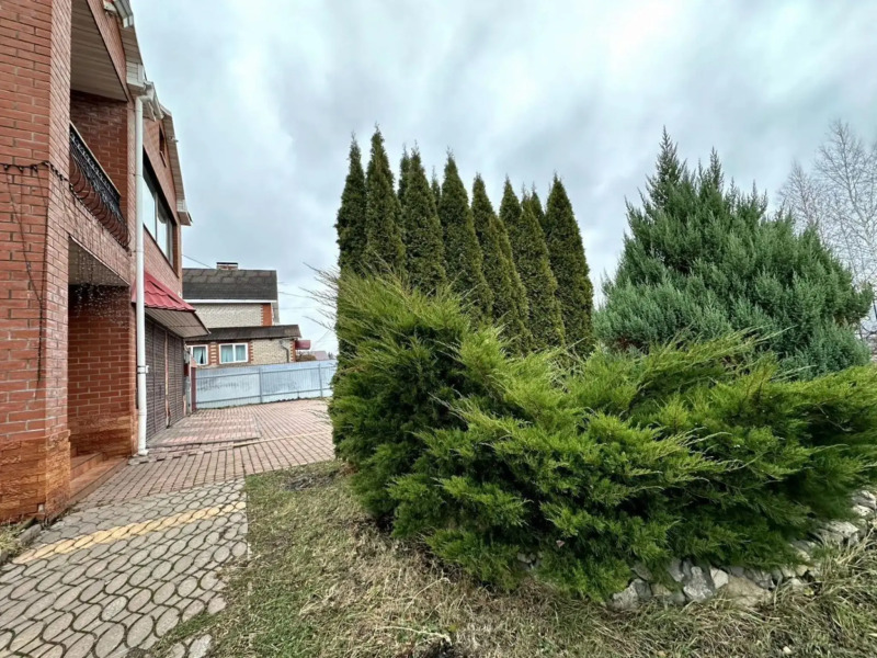 Коттедж в проезде 1-й Аллейный 40