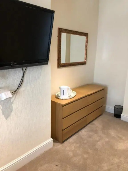 Wellington Tavern Bed and Breakfast