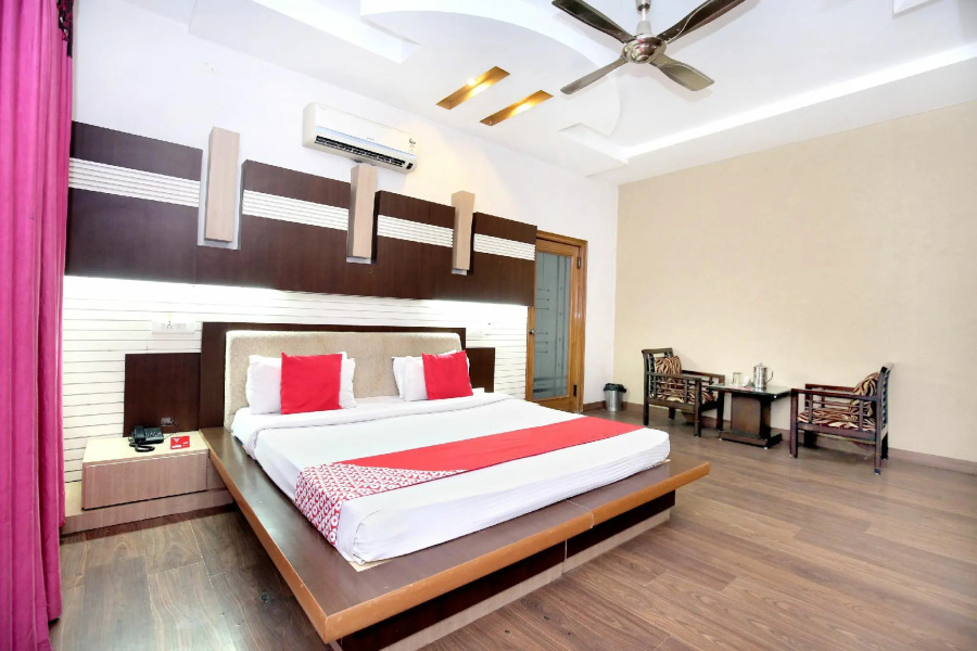 OYO 8492 New Star House