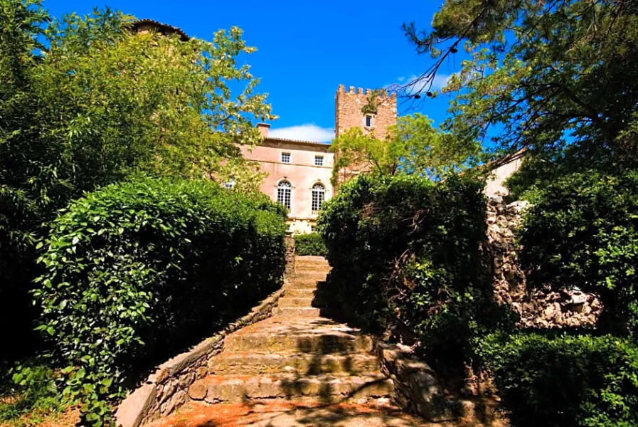 Château d'Agel chambres d'hôtes