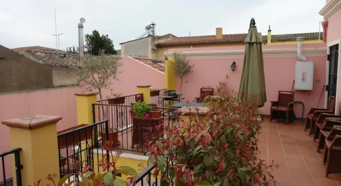 PauliS Holiday House