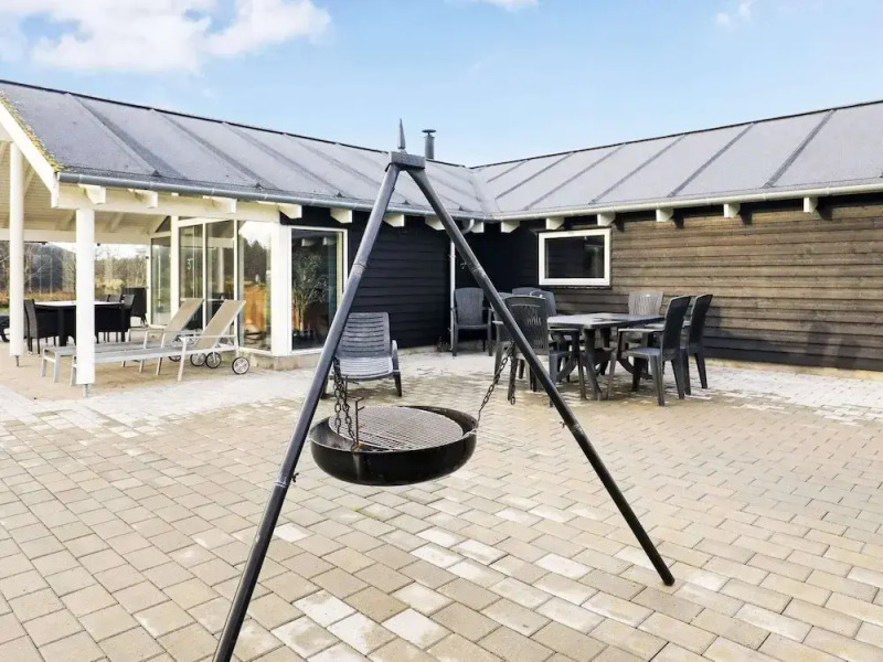 8 Person Holiday Home in Albaek