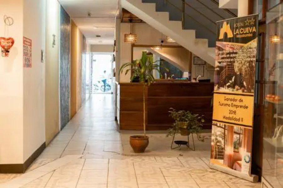 Hostal La Cueva Moyobamba