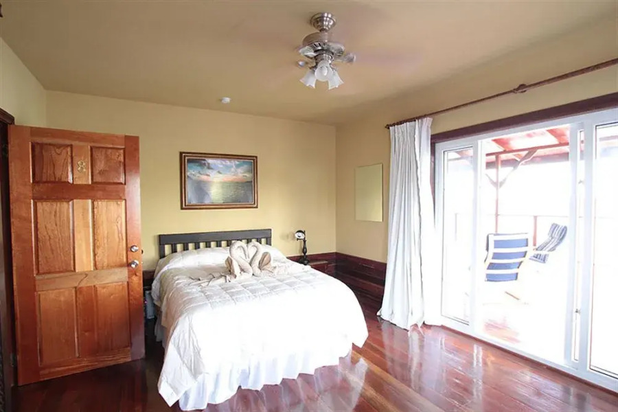 Laguna Azul Eco Lodge