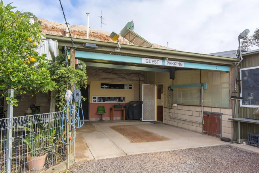 Down to Erth Bed and Breakfast