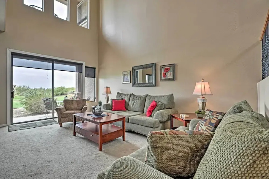 Golf Course View & Pool Access: Gold Canyon Gem